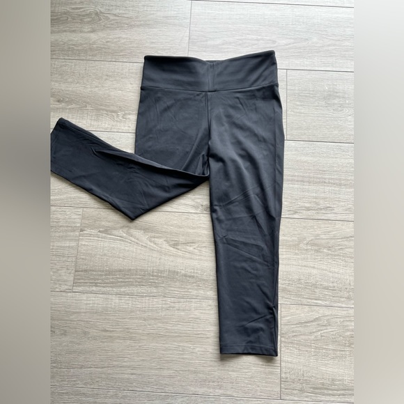 RYU - 3/4 leggings - black - size:S - Picture 1 of 3